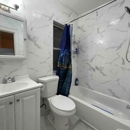 Entire Beautiful 1Br For You! R New York Exterior photo